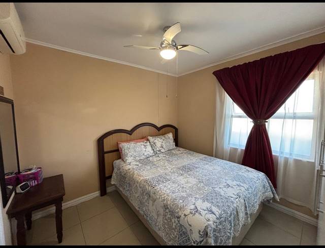 1 BEDROOM APARTMENT FOR SALE IN NEW TOWN CENTRE